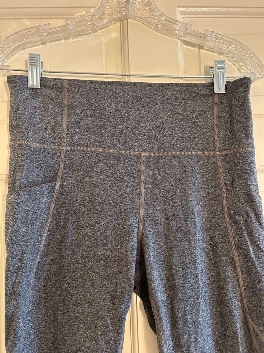 Athleta High Rise Heather Gray Leggings Yoga Workout Pants Women’s M